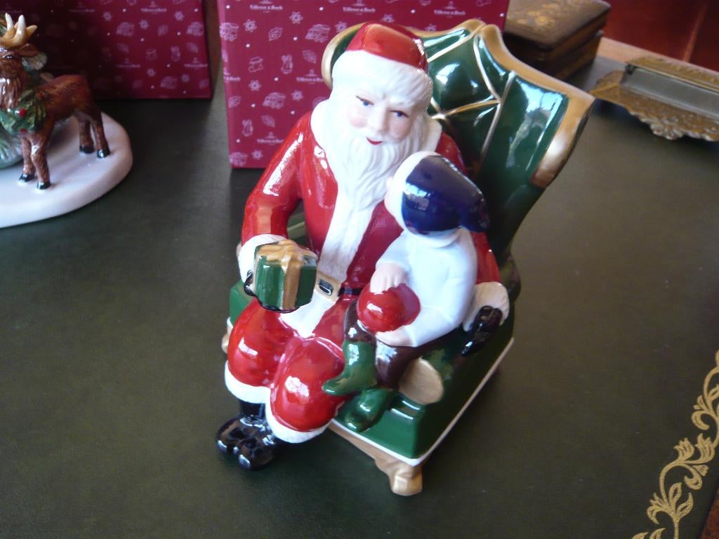 Villeroy & Boch Christmas Toys speeldoos Santa op stoel 15cm, Diversen, Kerst, Ophalen of Verzenden, Nieuw