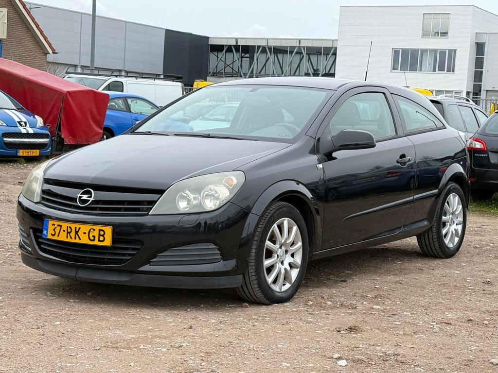 Opel Astra GTC 1.6 Enjoy/ RIJDT HEERLIJK, Auto's, Opel, Voorwielaandrijving, 15 km/l, 4 cilinders, 620 kg