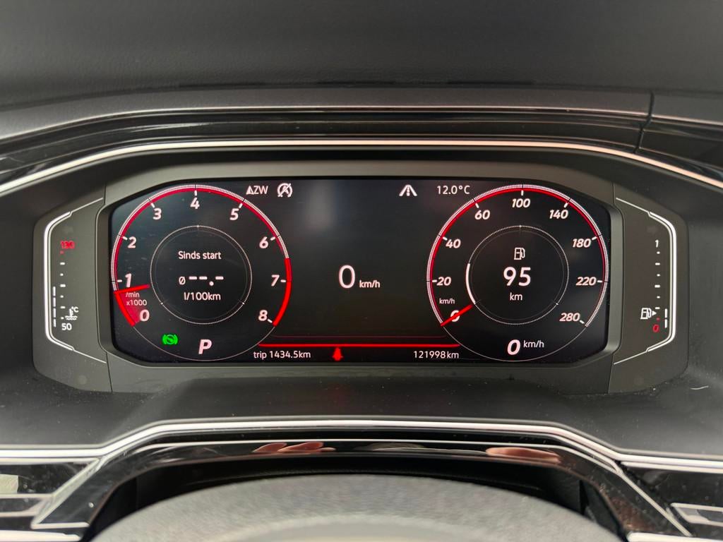 Volkswagen POLO 2.0 TSI GTI | Virtual | LED | Carplay | ACC, Stof, Gebruikt, 4 cilinders, 1984 cc