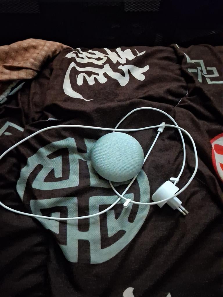 Google Home Mini (Grijs), Overige merken, Overige typen, Ophalen of Verzenden, Zo goed als nieuw