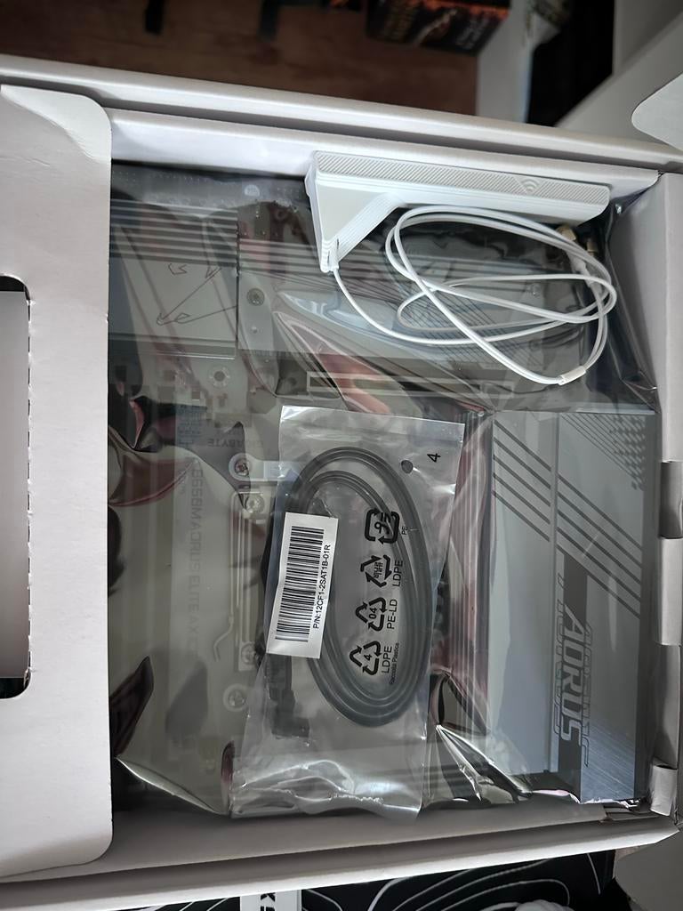 B650M AORUS ELITE AX ICE Moederbord - Nieuw in doos, Ophalen of Verzenden, Nieuw, AMD, DDR5