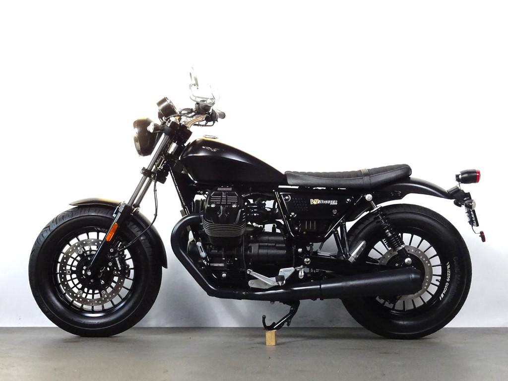 Moto Guzzi V9 Bobber ABS - foto 2