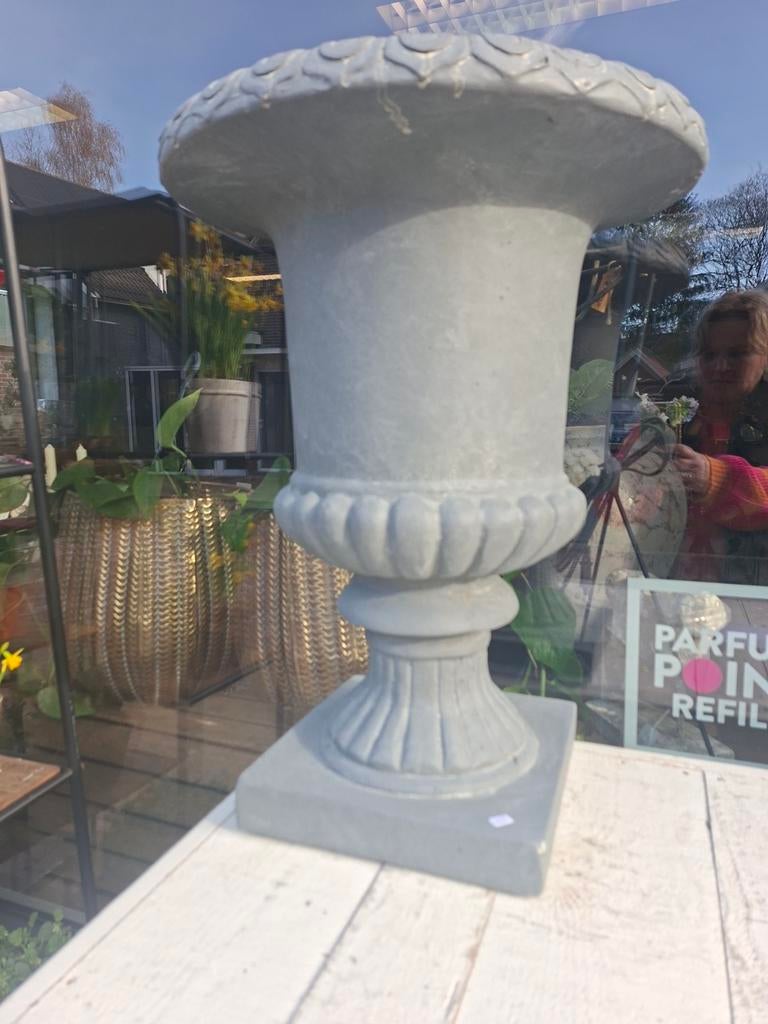 Louvre pot van fiberclay, geschikt voor buiten, Ophalen, Kunststof, Rond, Nieuw