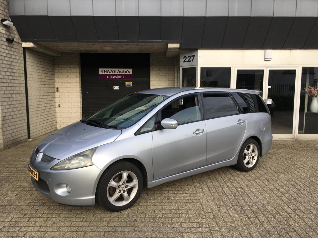 Mitsubishi Grandis 2.4-16V Intense / 7 PERSOONS / NETTE STAA, Voorwielaandrijving, Gebruikt, 7 stoelen, Bedrijf