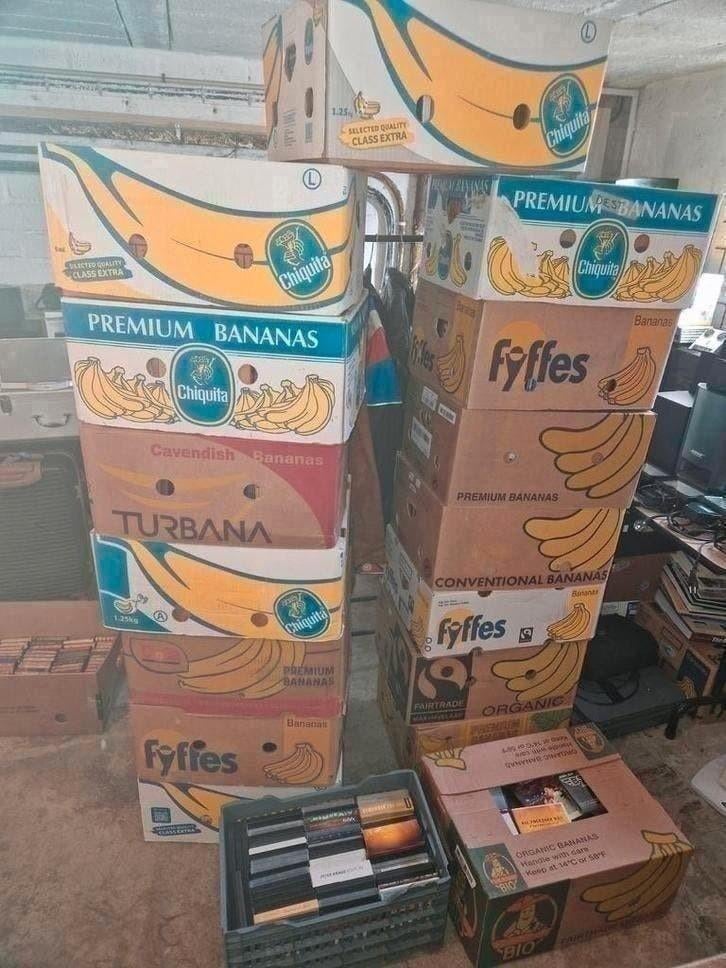 DVD Collectie 17 dozen vol +- 1500 dvds, Alle leeftijden, Ophalen, Gebruikt