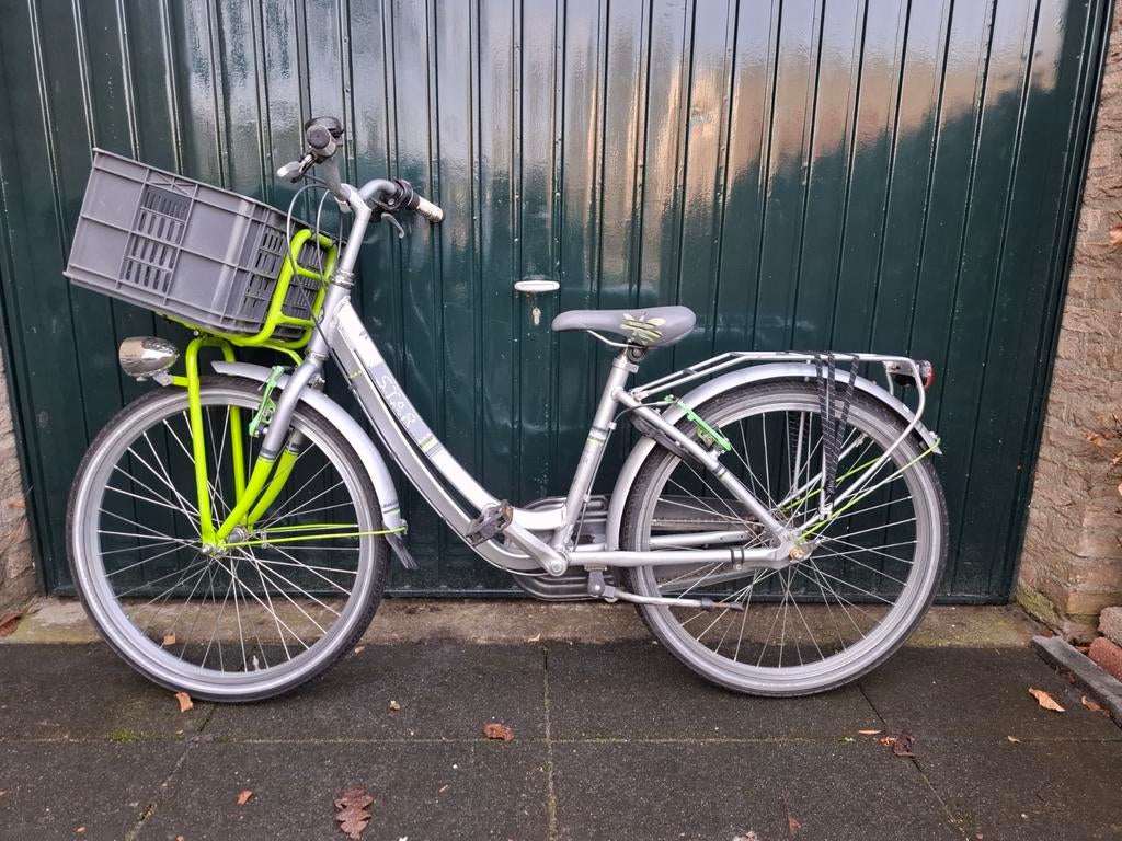 Batavus Star 'So Cool' meisjesfiets 24 inch 3VERS.NE, Fietsen en Brommers, Fietsen | Meisjes, Ophalen of Verzenden, Gebruikt, 24 inch
