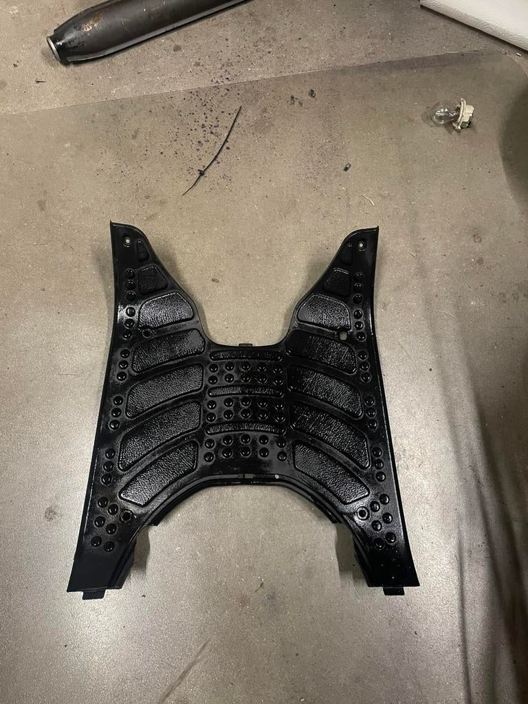 Treeplank binnenkap gilera stalker, Ophalen of Verzenden, Zo goed als nieuw, Piaggio