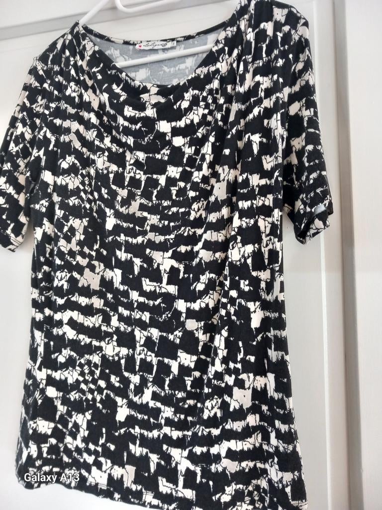 La Ligna topje mt M, Kleding | Dames, Maat 38/40 (M), Zwart, Ophalen of Verzenden, Korte mouw