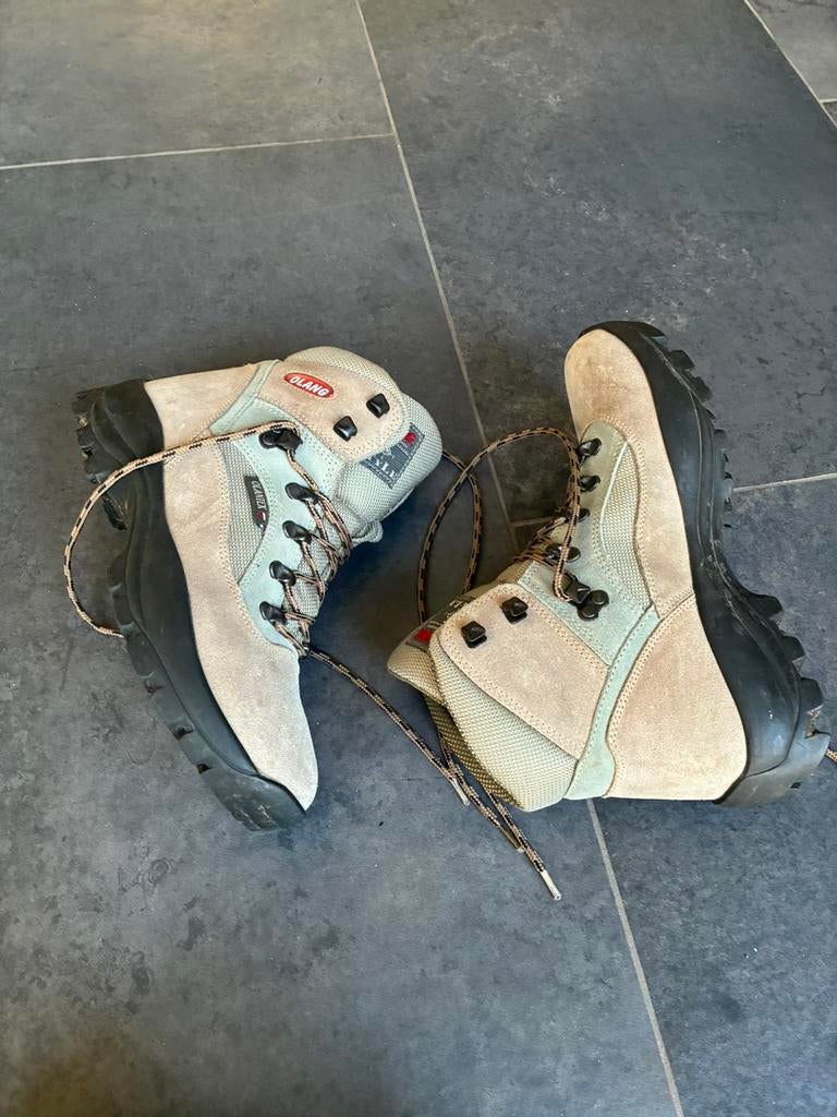 OLANG wandelschoenen zgan 41, Ophalen of Verzenden, Zo goed als nieuw, Schoenen