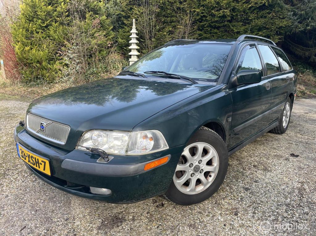 Volvo V40 2.0 DynamicAutomaat, Gebruikt, 4 cilinders, 11 km/l, Elektrische buitenspiegels