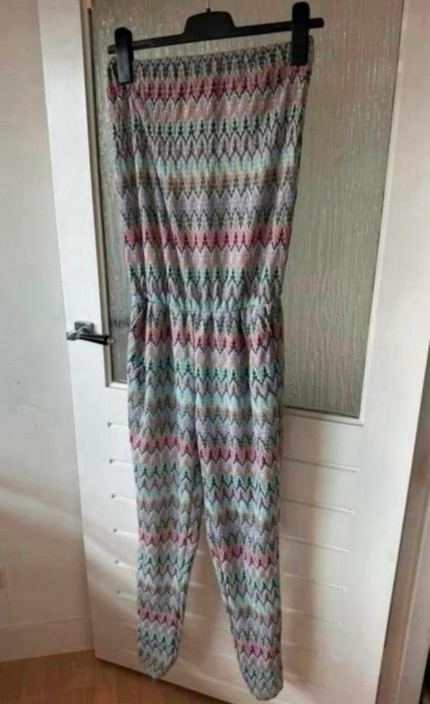 Kleurrijke strapless jumpsuit met stretch - maat 38 / m, Kleding | Dames, Jumpsuits, Ophalen of Verzenden, Zo goed als nieuw, Maat 38/40 (M)