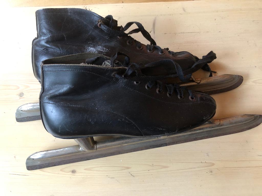 Schaatsen te koop Lage noren, maat 39, Ophalen of Verzenden, Gebruikt, Noren, Overige merken