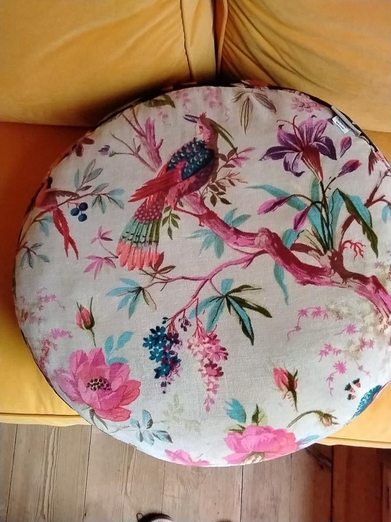 Imbarro Sierkussen / Poefje - Crème & Geel, Huis en Inrichting, Woonaccessoires | Kussens, Ophalen of Verzenden, Zo goed als nieuw