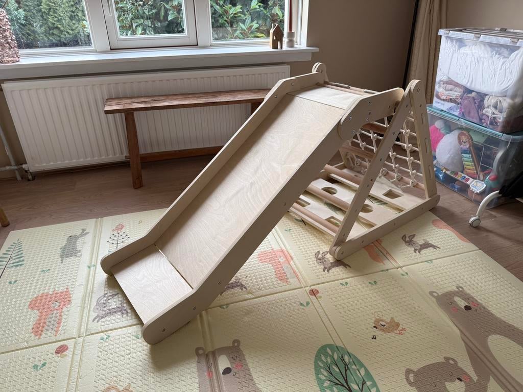 Nieuw klimtoestel met glijbaan MoniToys *met garantie*, Kinderen en Baby's, Speelgoed | Houten speelgoed, Ophalen, Zo goed als nieuw