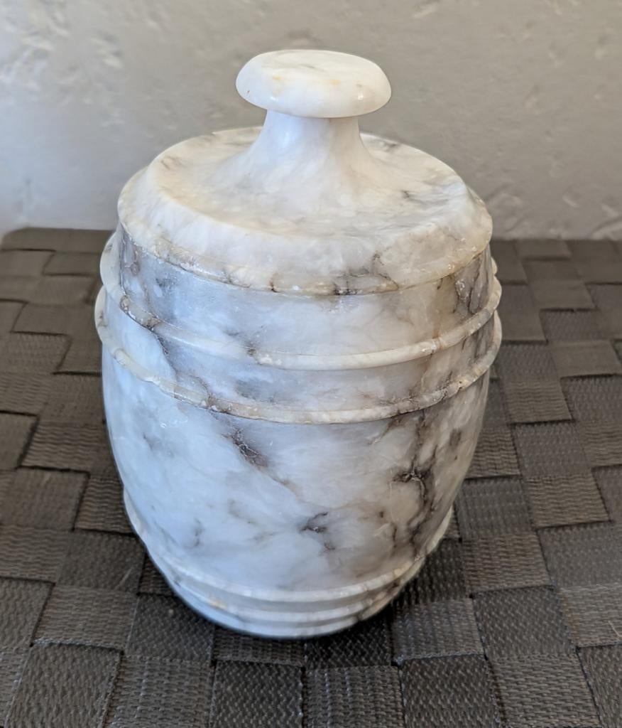 Marmeren 19e eeuwse Tabakspot, Ophalen of Verzenden