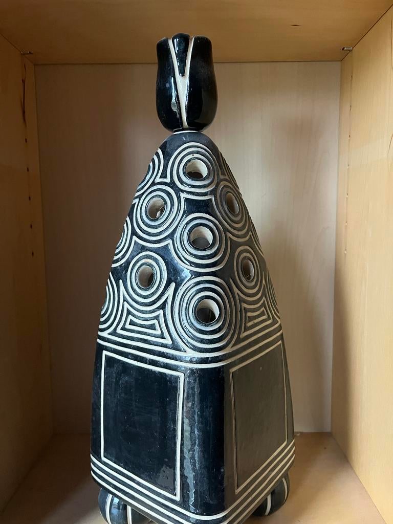 Tulpenvaas keramiek gemerkt, Ophalen of Verzenden