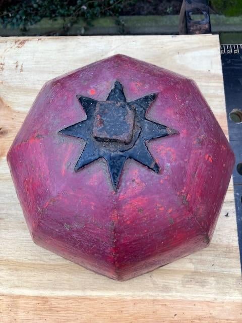 Gietijzeren paalmutsen, Ophalen