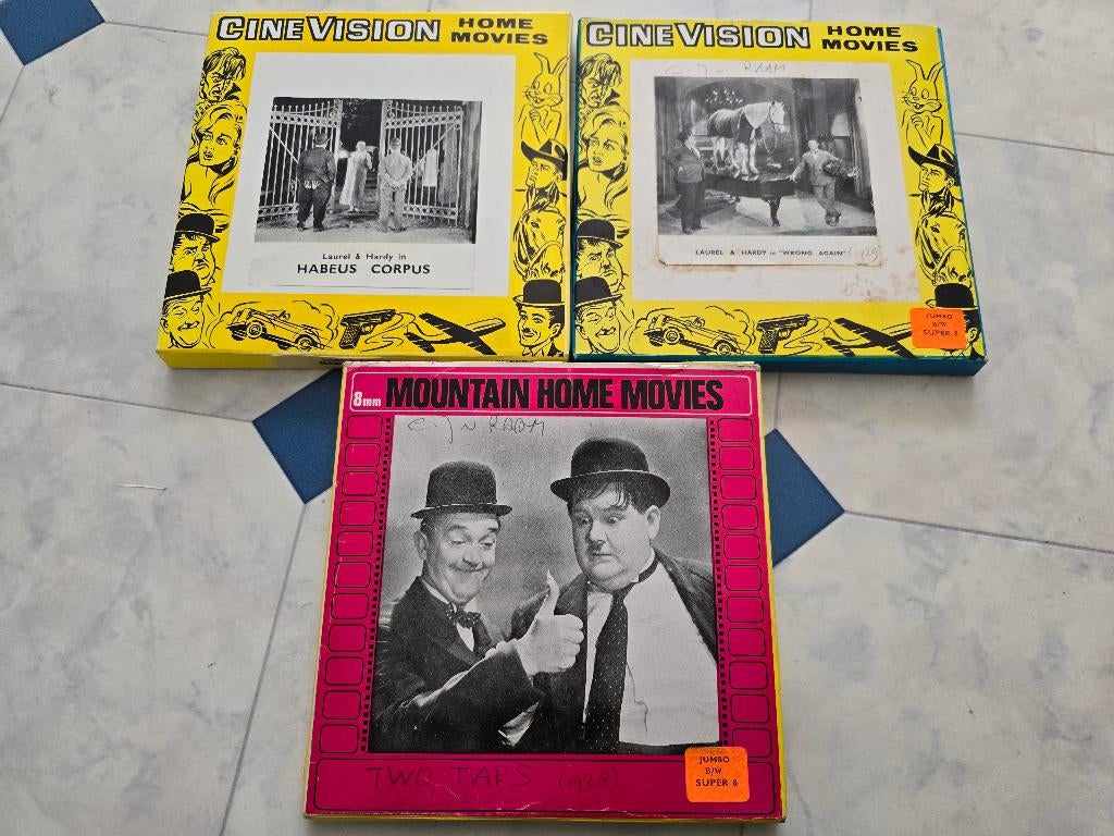 Stan Laurel & Oliver Hardy slacpsticks on super 8., Ophalen of Verzenden, 8mm film