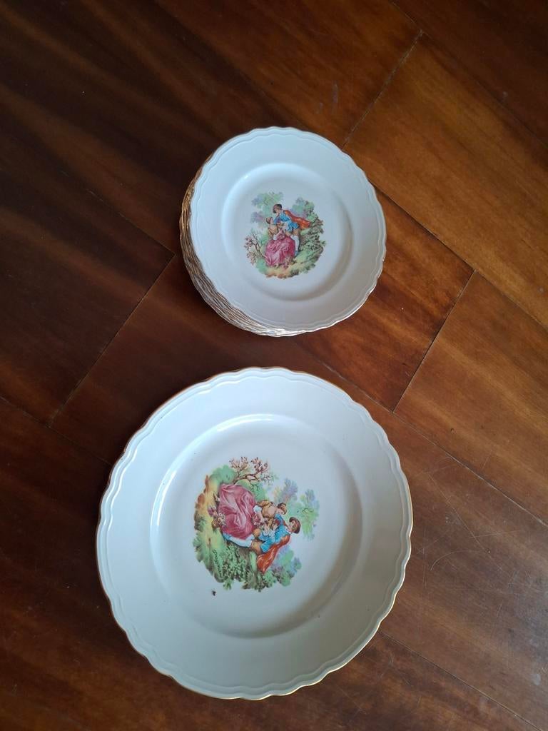 Gebaksschotels 9 stuks, Antiek en Kunst, Antiek | Servies los, Ophalen of Verzenden