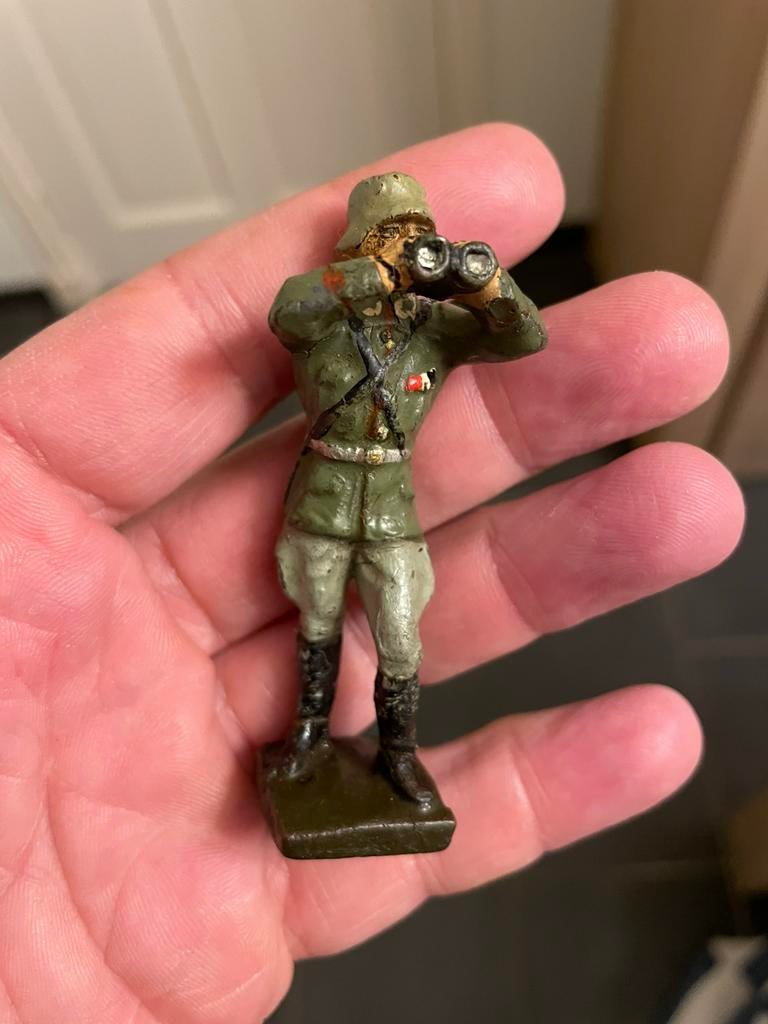 Lineol officier met verrekijker (1), Ophalen of Verzenden