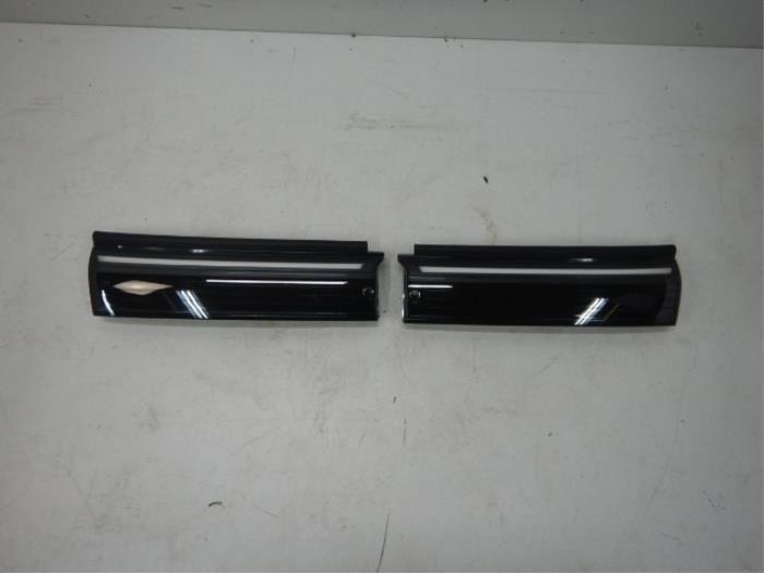 Grille Volkswagen Tiguan (22726784), Ophalen of Verzenden, Gebruikt