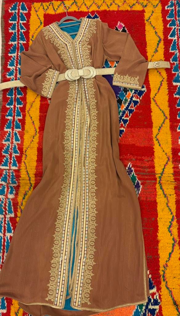 Takchita takshita uitverkoop 75 euro, Kleding | Dames, Ophalen of Verzenden, Nieuw, Onder de knie