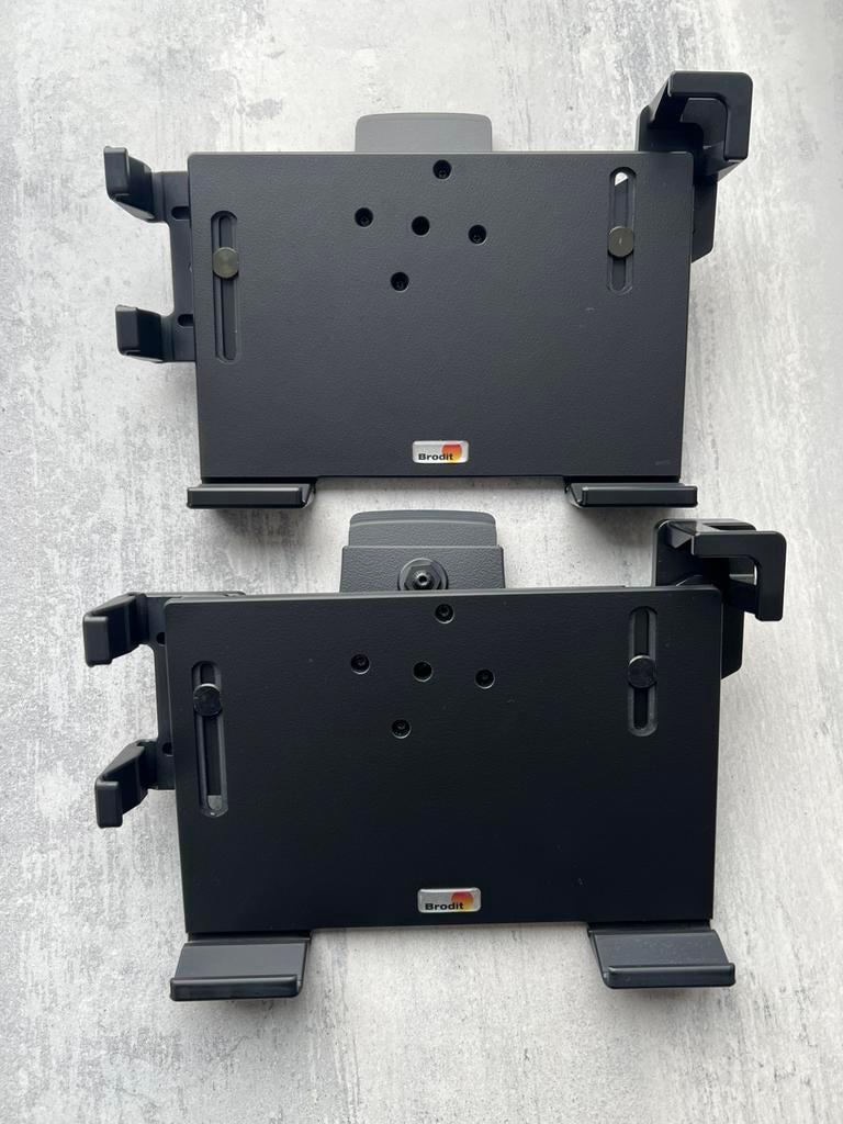 iPad houder Porsche Panamera 2 stuks, Ophalen, Zo goed als nieuw