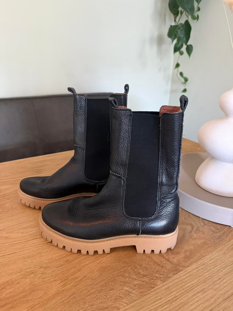 Zwarte Chelsey boots maat 37, DWRS als nieuw!, Zwart, Lage of Enkellaarzen, Ophalen of Verzenden, Zo goed als nieuw
