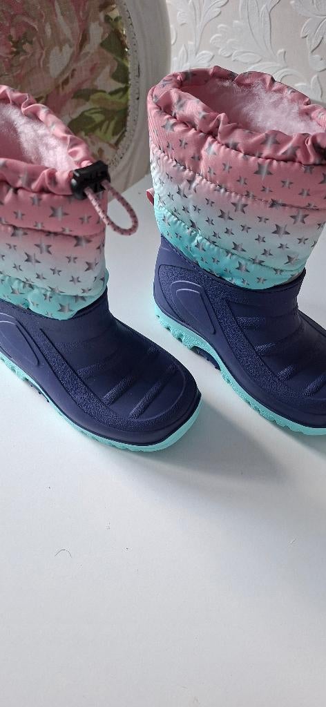 Snowboots, Kinderen en Baby's, Kinderkleding | Schoenen en Sokken, Ophalen, Jongen of Meisje, Laarzen, Zo goed als nieuw