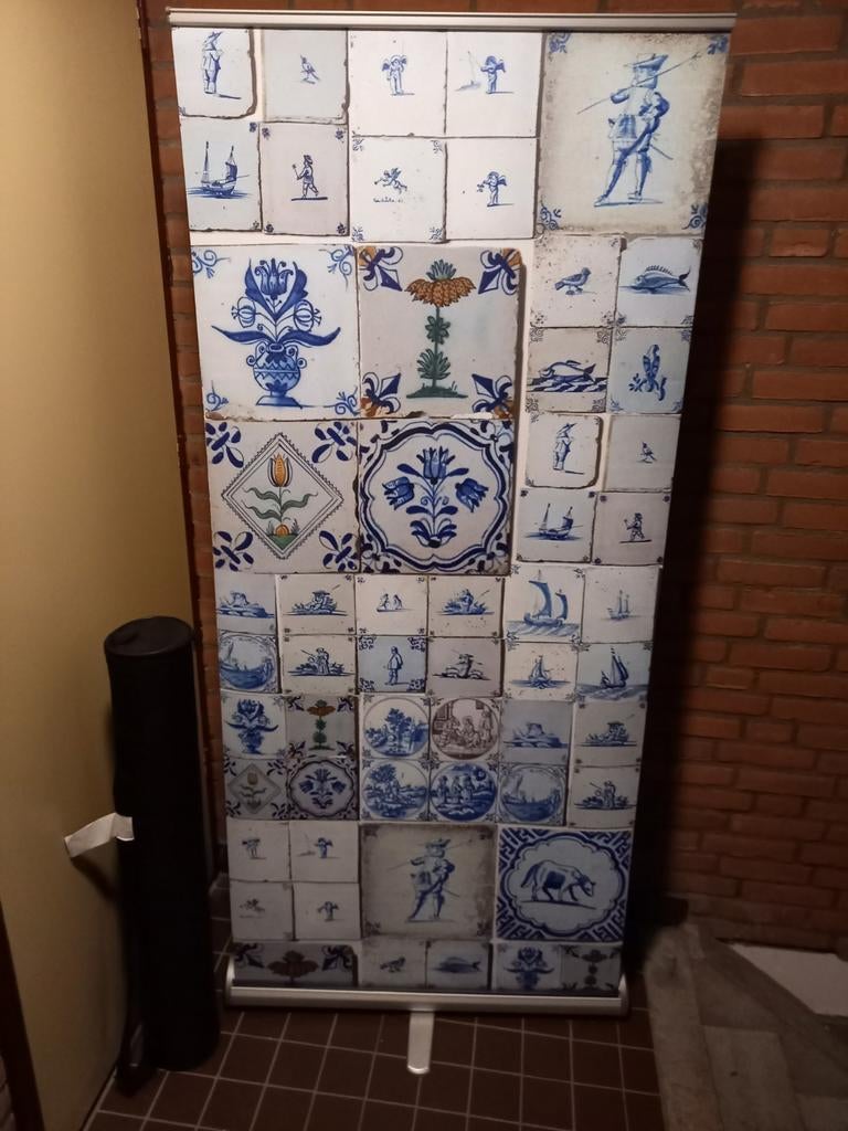 Roll-up banner met Delftsblauwe wandtegels

met opbergtas, Ophalen, Gebruikt, Overige onderwerpen
