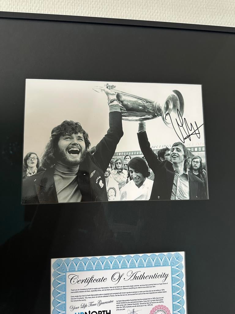 Johan Cruijff en Hulshof gesigneerd met certificaat, Ophalen, Zo goed als nieuw, Ajax, Shirt