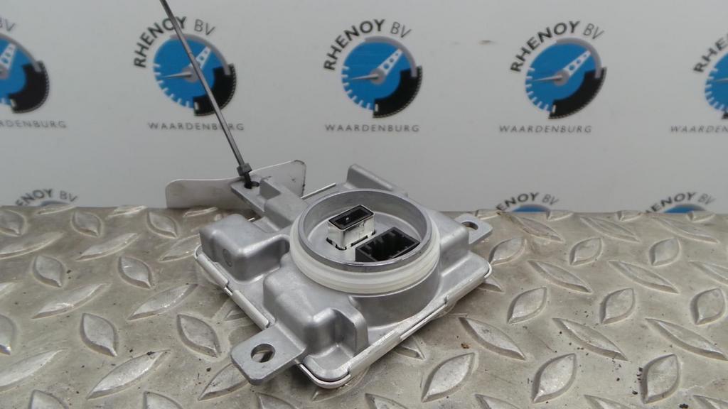 VOLVO V40 XENON STUURAPPARAAT 2014, Ophalen of Verzenden, Gebruikt, Stiba lid