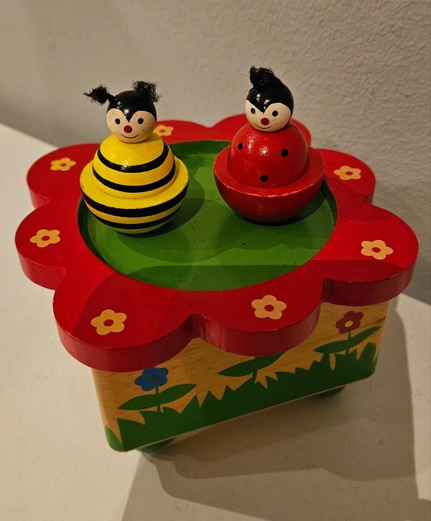 Houten Muziekdoos met Bij en Lieveheersbeestje, Ophalen of Verzenden, Zo goed als nieuw, Overige typen, Met geluid