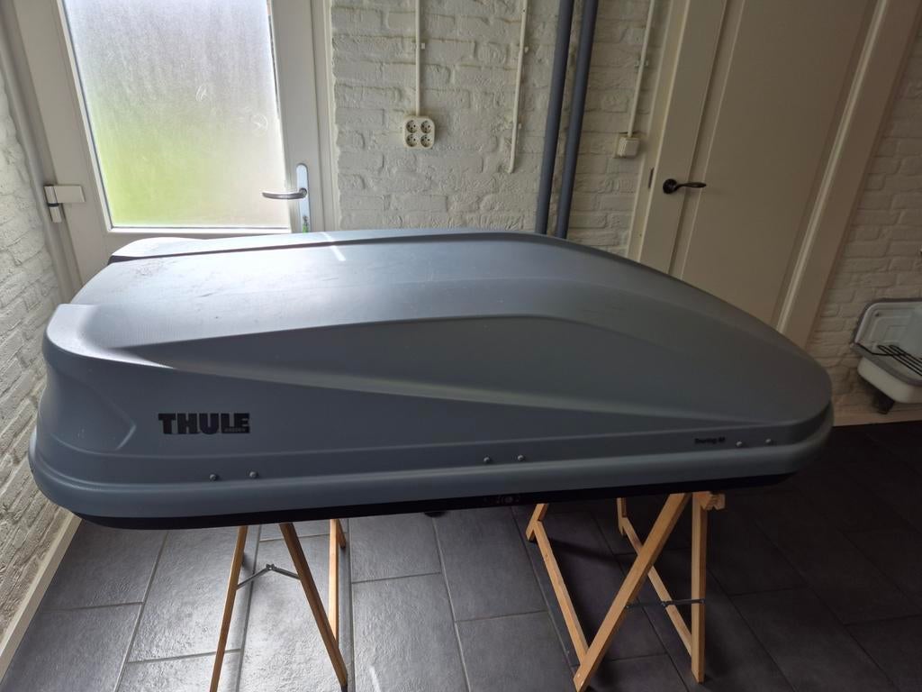 Thule Touring M dakkoffer - Ruime en betrouwbare bagagebox, Ophalen, Gebruikt
