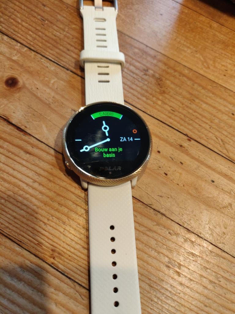Polar 2 Ignite met 2 extra bandjes en oplaadkabel, Ophalen of Verzenden, Zo goed als nieuw, Wit, Android