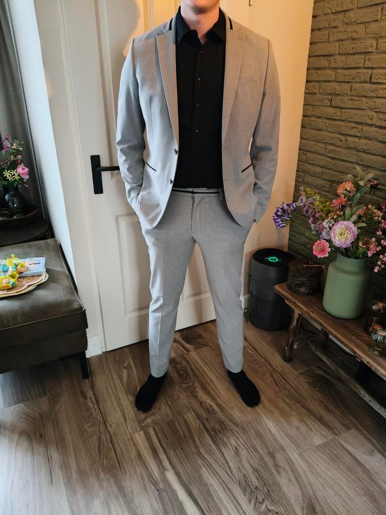 Gala pak met zwarte blouse - Zo goed als nieuw, Ophalen of Verzenden, Zo goed als nieuw, Maat 48/50 (M)