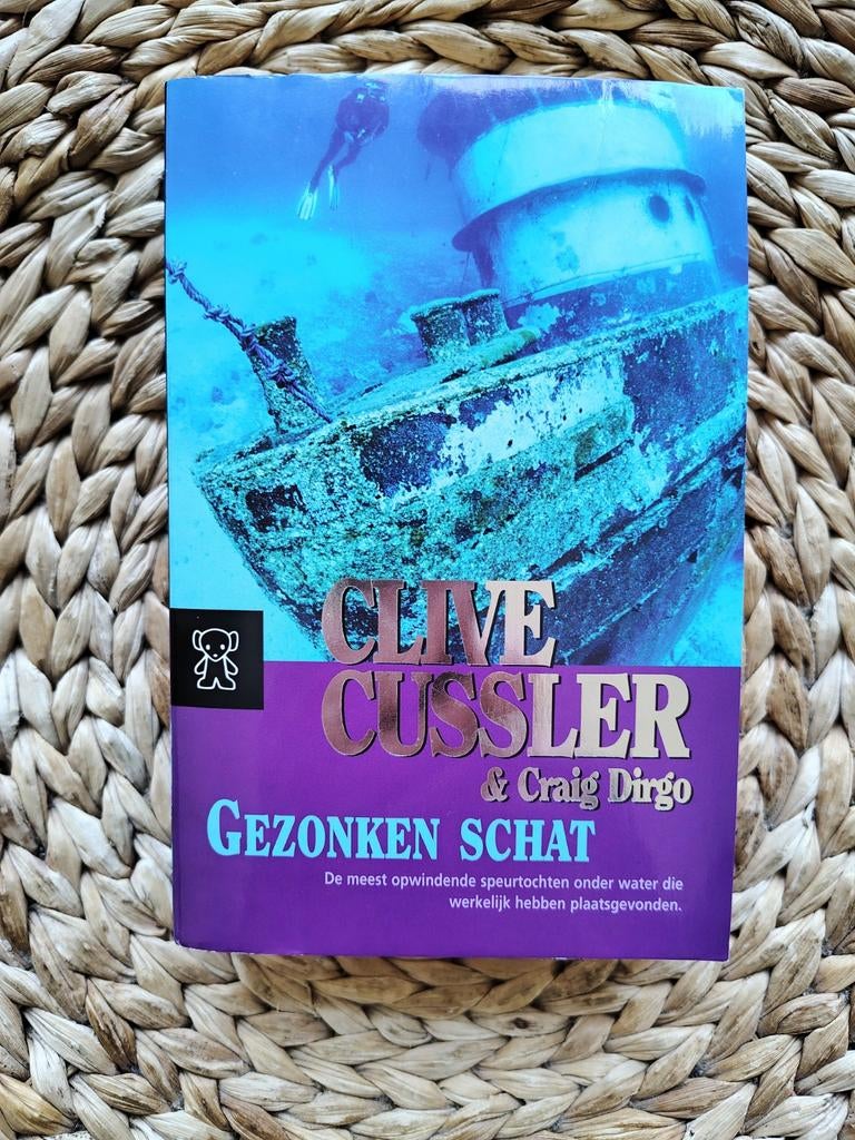 Clive Cussler - Gezonken schat, Ophalen of Verzenden, Zo goed als nieuw