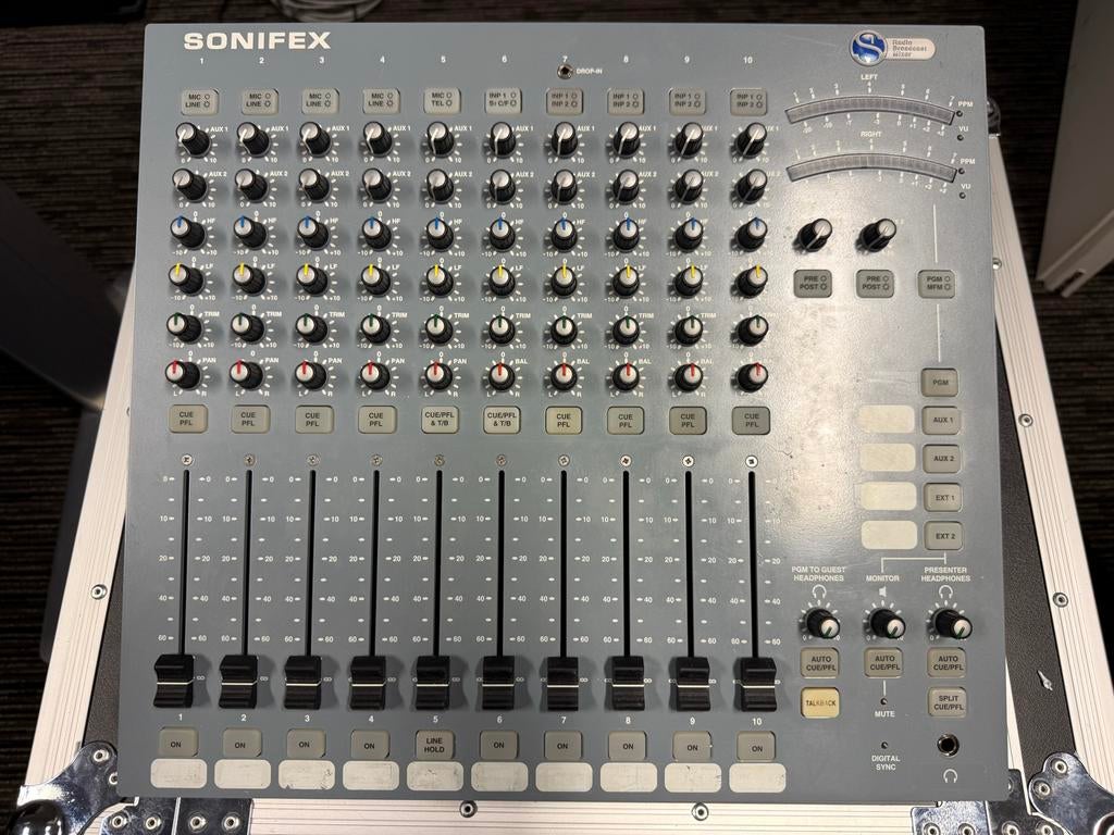 Sonifex S1 Professionele Broadcast Mixer, Muziek en Instrumenten, Mengpanelen, Ophalen of Verzenden, Gebruikt, 10 tot 20 kanalen