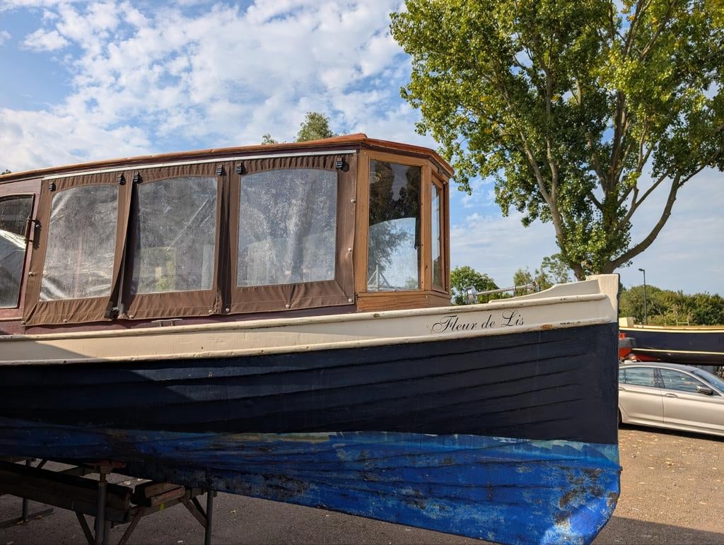 Salonboot / notarisboot Fleur de Lis, Ophalen, Hout, Overige brandstoffen, Minder dan 10 pk