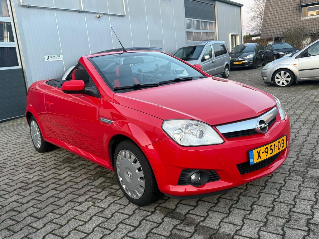 Opel Tigra TwinTop 1.4-16V Rhythm Cabrio 2007 Cabriolet Airc, Voorwielaandrijving, Gebruikt, 750 kg, 4 cilinders
