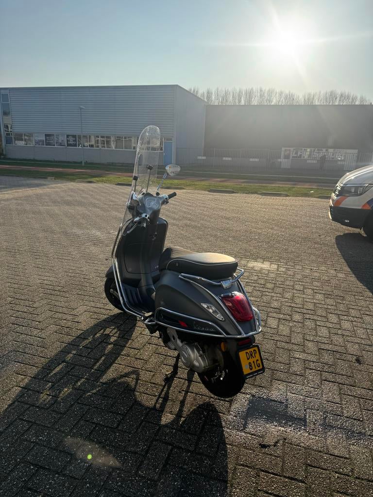Vespa Sprint - 2019 - 10200KM, Fietsen en Brommers, Scooters | Vespa, Zo goed als nieuw, Overige modellen, Maximaal 45 km/u, Benzine