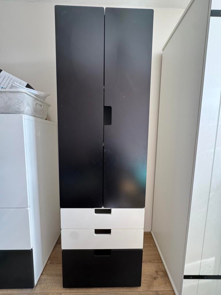 IKEA STUVA kast zwart en wit, Ophalen, Gebruikt, Met deur(en), 50 tot 100 cm