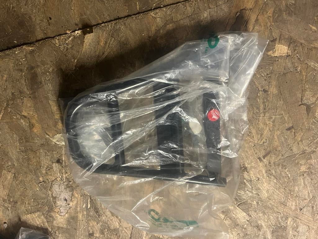 NOS gilera runner achterdrager beugel zwart achter vleugel, Ophalen of Verzenden