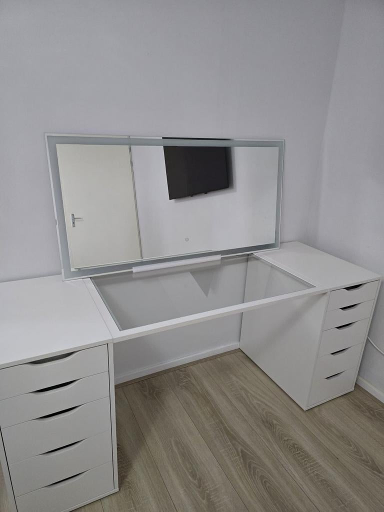 Bureau/make-up tafel met spiegel en 3 lichtmodi, Ophalen, Zo goed als nieuw, 100 tot 150 cm, Minder dan 100 cm