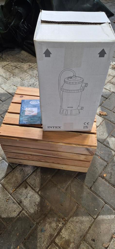 Intex warmtepomp en filterpomp, Tuin en Terras, Zwembad-toebehoren, Ophalen of Verzenden, Zo goed als nieuw, Verwarming