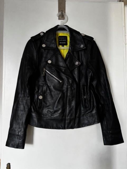 Prachtig zwart leren jasje maat 34 Merk Nikkie /Kate Mos, Zwart, Ophalen of Verzenden, Zo goed als nieuw, Nikkie