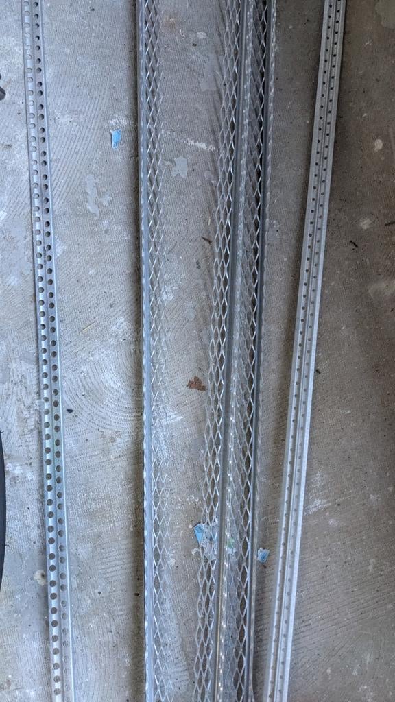 Hoekprofielen en stucprofielen - gratis, Ophalen, Gebruikt, 250 mm of meer, Overige typen