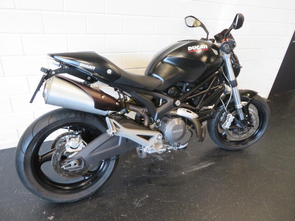 Ducati MONSTER 696 M696 TOP CONDITIE! (bj 2008) - foto 3