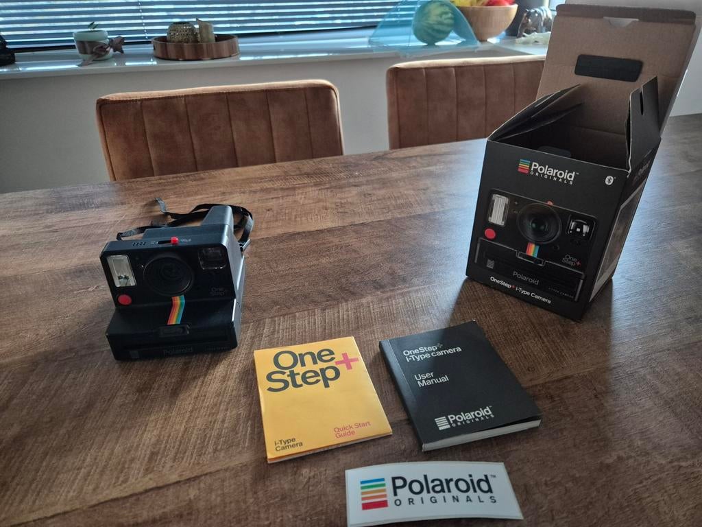 Polaroid One Step +, Spelcomputers en Games, Games | Atari, Ophalen, Zo goed als nieuw, Overige modellen, Sport