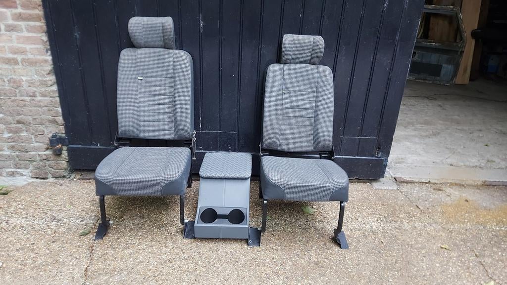 Land Rover Defender stoelen en cubbybox, Auto-onderdelen, Interieur en Bekleding, Ophalen, Land Rover